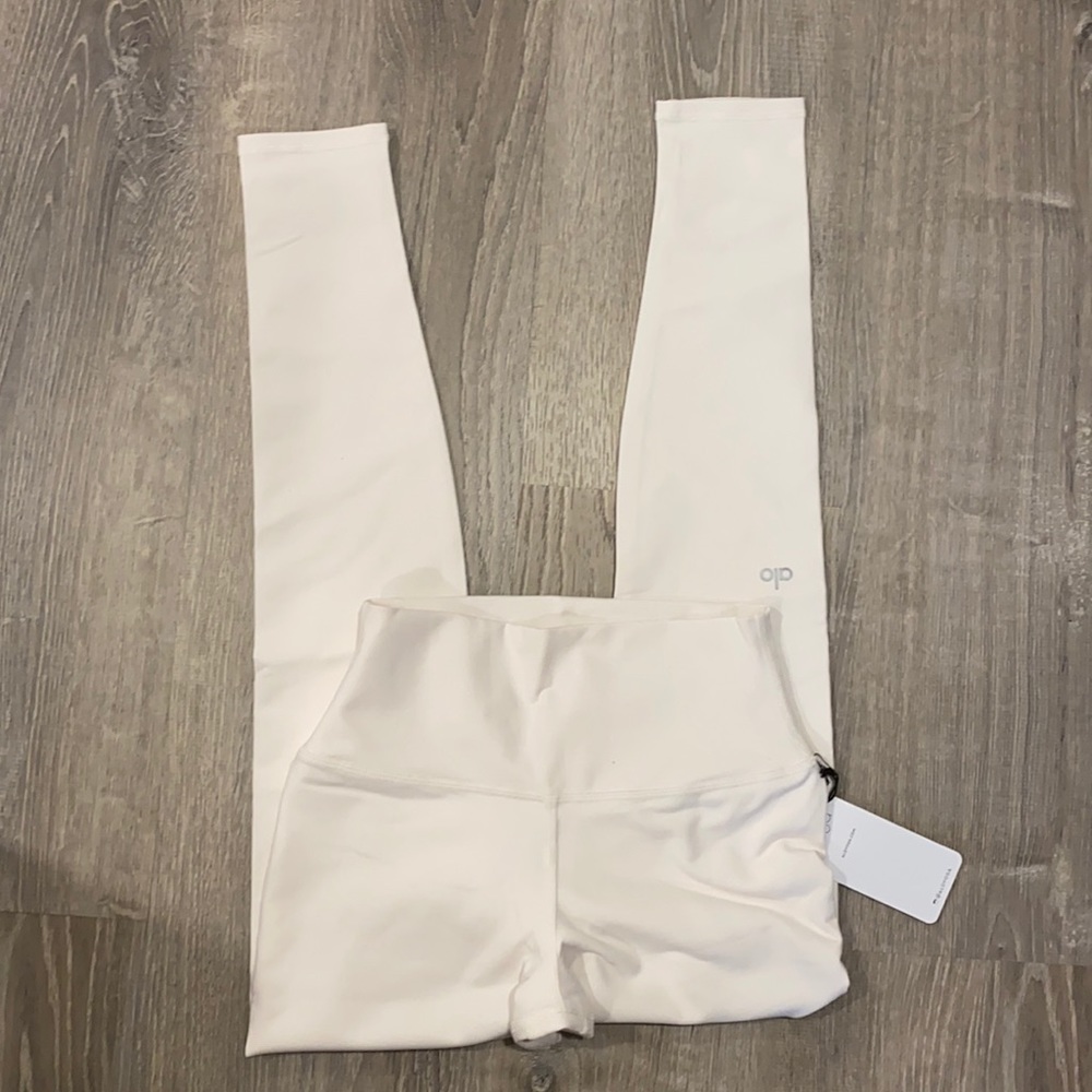 Alo yoga Ivory high-waist airbrush leggings NEW WITH TAGS